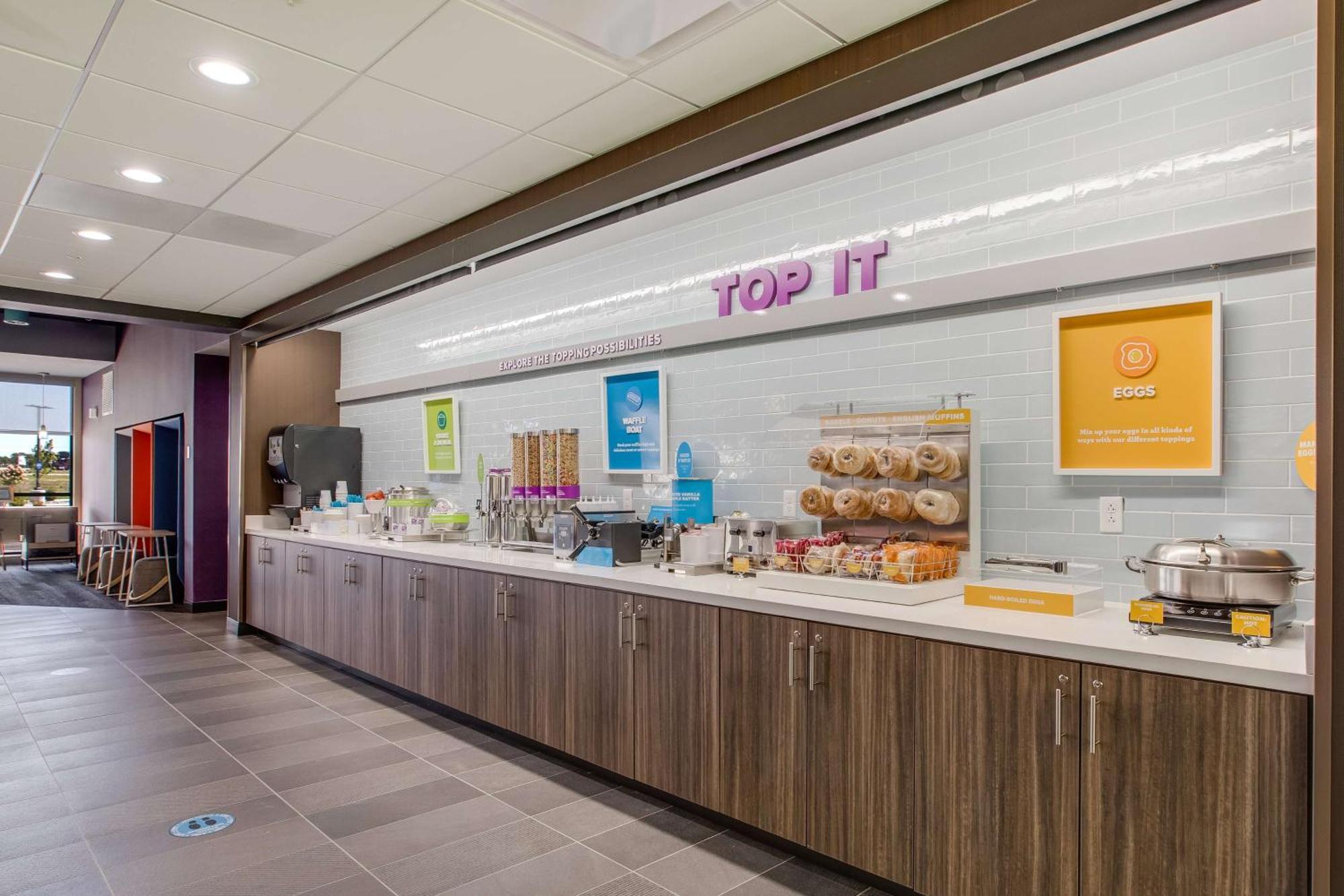 Tru By Hilton Saint Joseph Hotel Stevensville Bagian luar foto